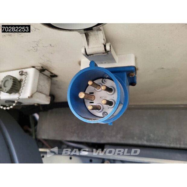 2011 Mercedes-Benz Atego 1324-45191409