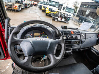 2011-iveco-eurocargo-120e22-1411451-45191415