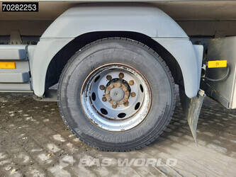 2011-mercedes-benz-atego-1324-1379575-45191417