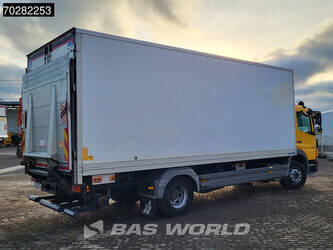 2011-mercedes-benz-atego-1324-1379575-45191425