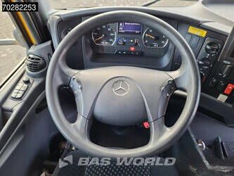 2011-mercedes-benz-atego-1324-1379575-45191440