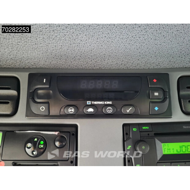 2011 Mercedes-Benz Atego 1324-45191444