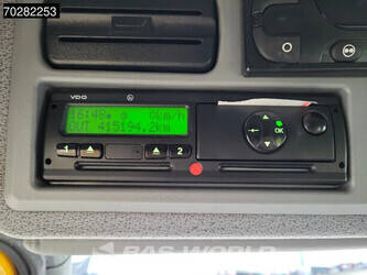 2011-mercedes-benz-atego-1324-1379575-45191446