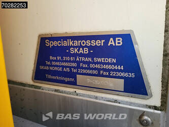 2011-mercedes-benz-atego-1324-1379575-45191450