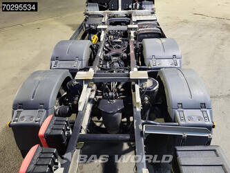 2017-man-tgs-26-320-1380766-45191465