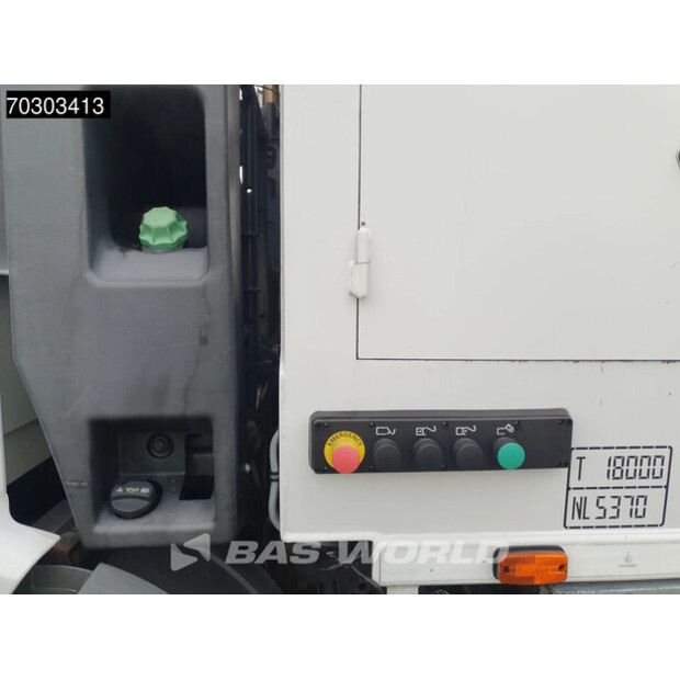 2017 مرسيدس بنز Econic 1830-45191530