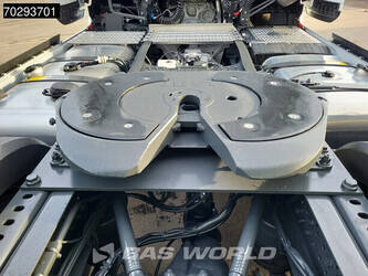 2025-mercedes-benz-actros-1848-1384527-45191574