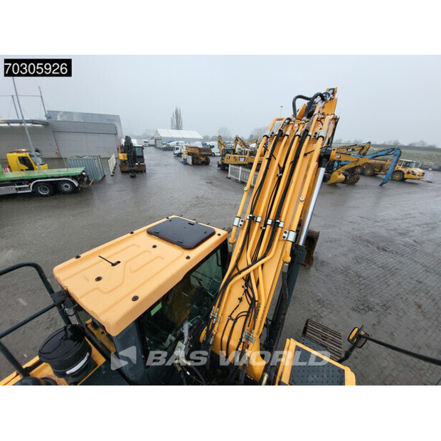 2016 Hyundai HX260NL-45191754