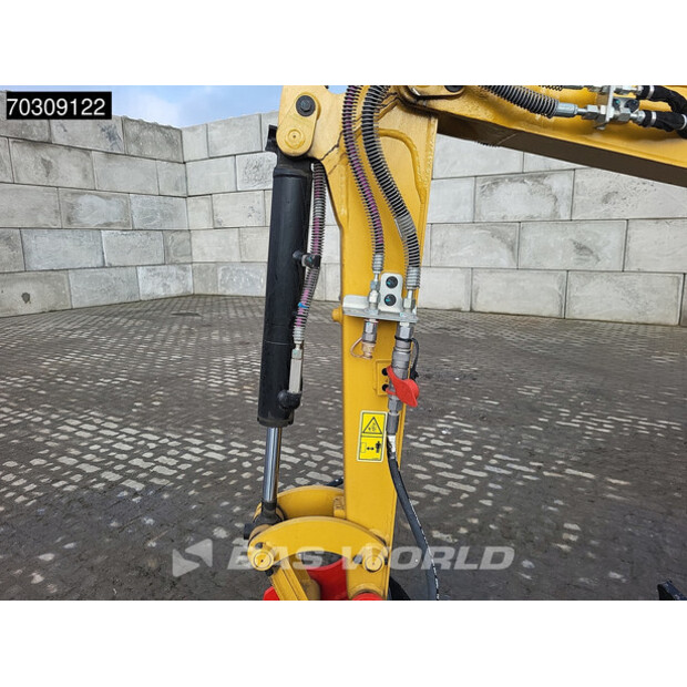 2023 كاتربيلر 301.8-45191856