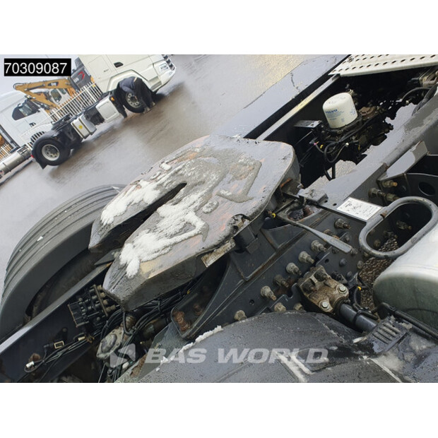 2016 فولفو FH 420-45191909