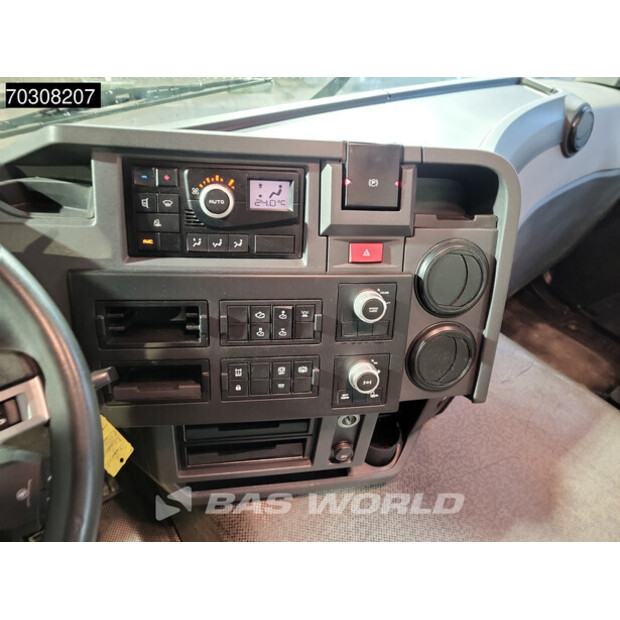 2017 Renault C380-45192152