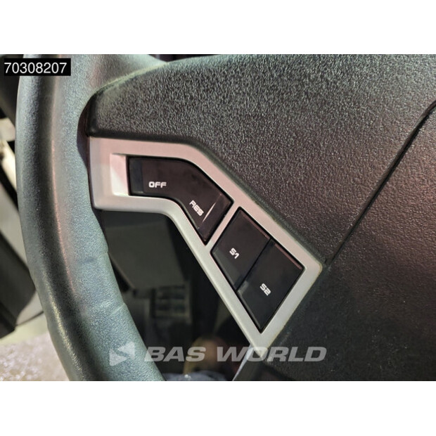 2017 Renault C380-45192155