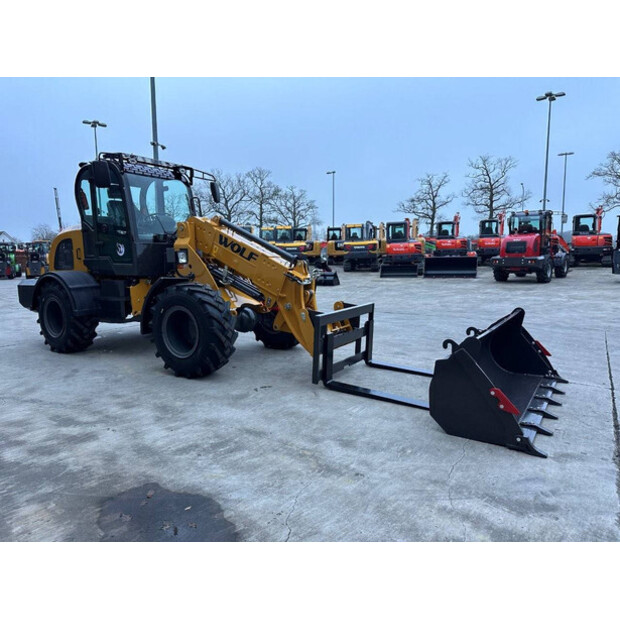 2025 Wolf WL825T-45192328