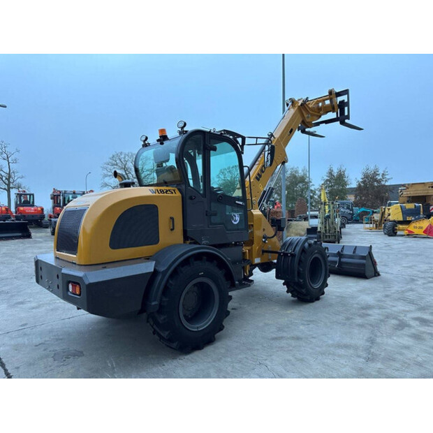 2025 Wolf WL825T-45192371