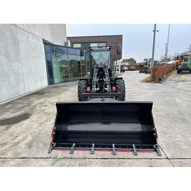 2025 Wolf WL825-45192426