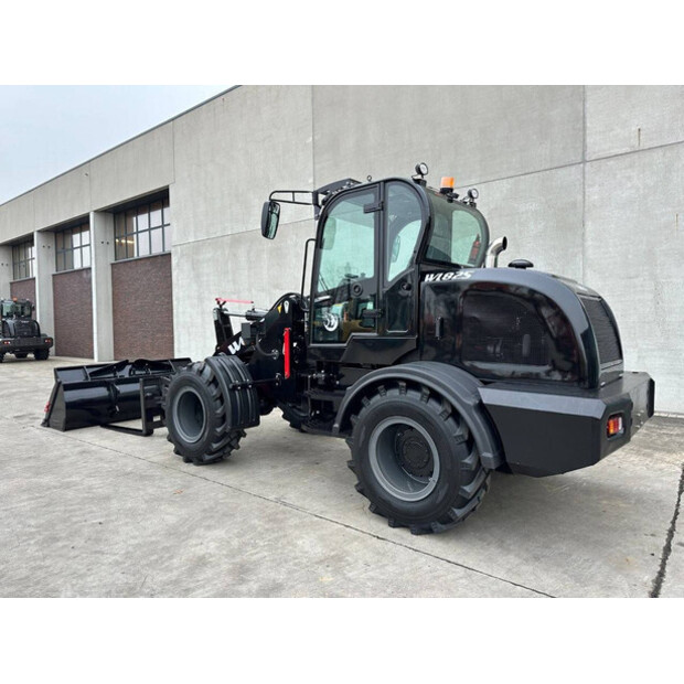 2025 Wolf WL825-45192430