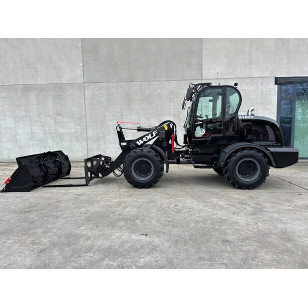 2025 Wolf WL825-45192431