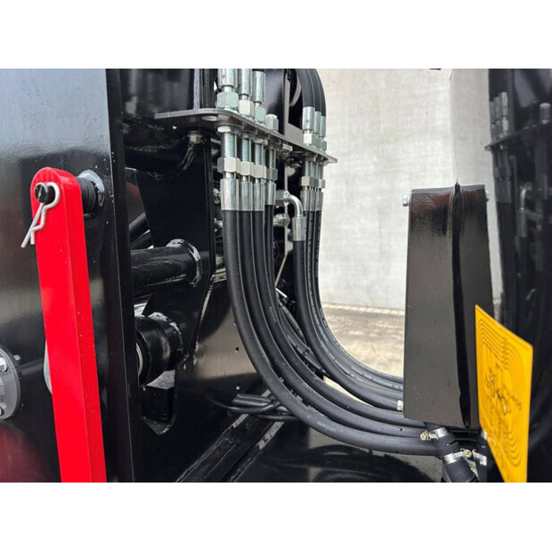 2025 Wolf WL825-45192444