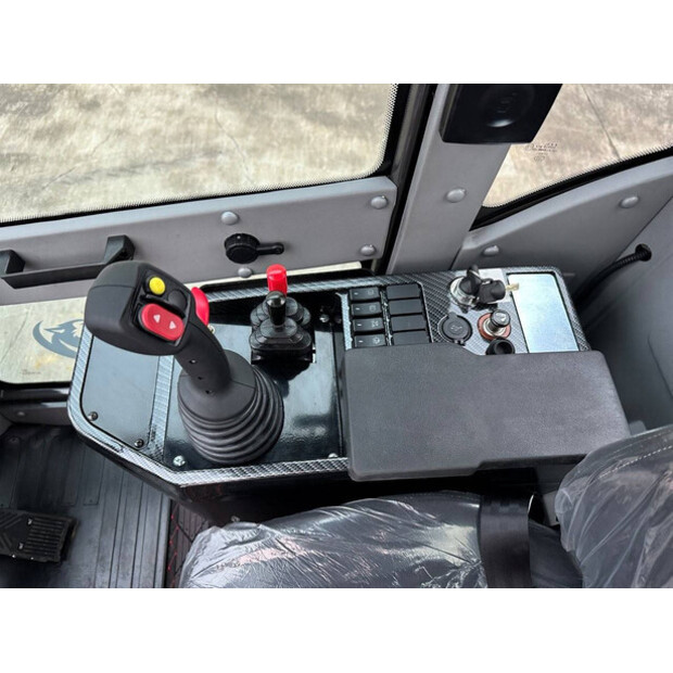 2025 وولف WL816T-45192506