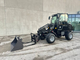 صورة ل شيولات 2025 وولف Mini 780TT