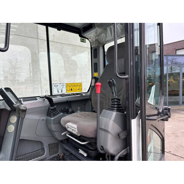 2018 BOBCAT E85-45192730