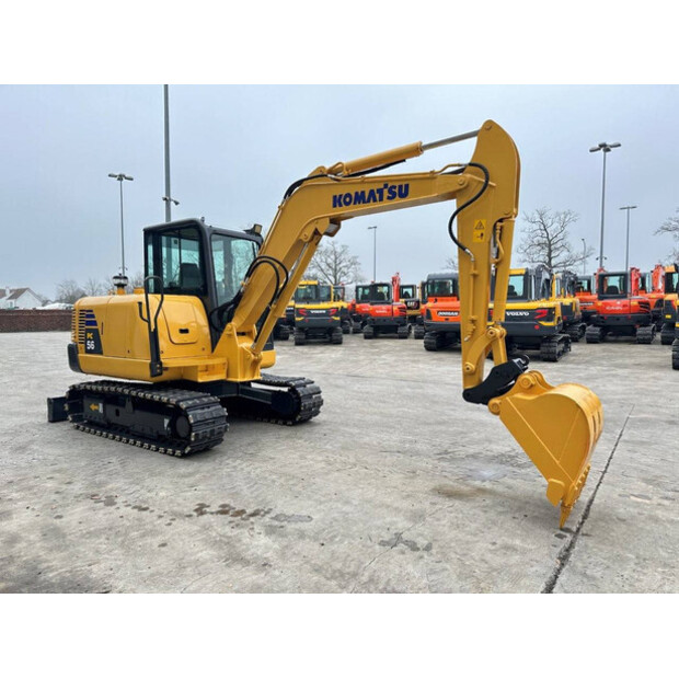 2017 Komatsu PC56-7-45192781