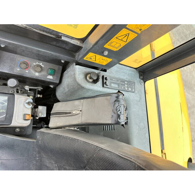 2017 Komatsu PC56-7-45192813