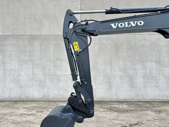 2012-volvo-ec60c-1411480-45192868