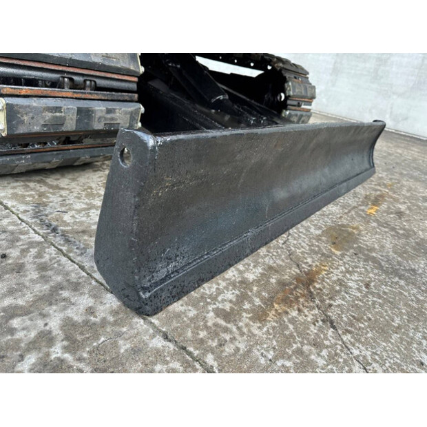 2017 كاتربيلر 305.5E2-45192962