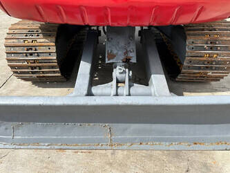 2010-takeuchi-tb150c-1411484-45193028