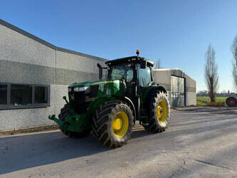 صورة ل تراكتورات زراعية 2013 جون دير 7230R