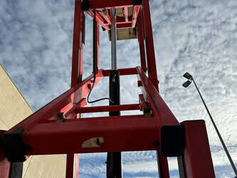 2002-jlg-2646-1411489-45193217