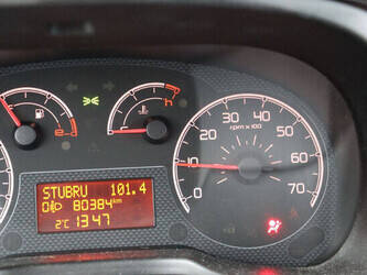 2013-fiat-fiorino-1411505-45193543