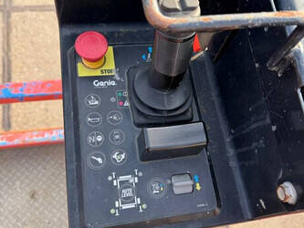 2010-genie-gs-3390-45193652