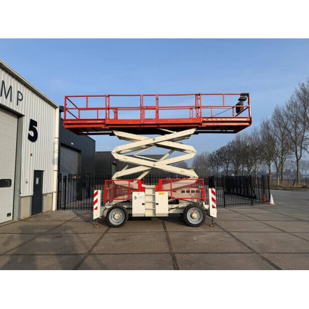 2010 Genie GS-3390-45193655