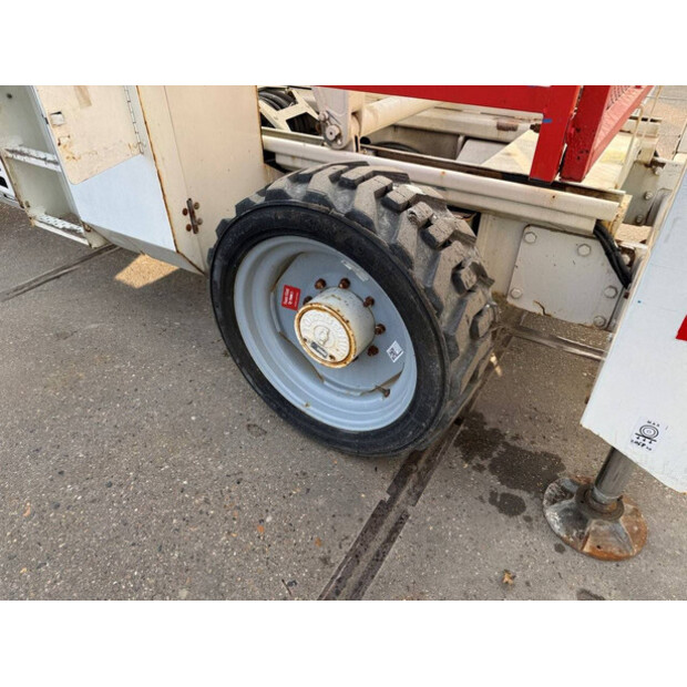 2010 Genie GS-3390-45193660