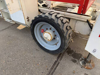 2010-genie-gs-3390-45193660