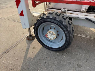 2010-genie-gs-3390-45193661