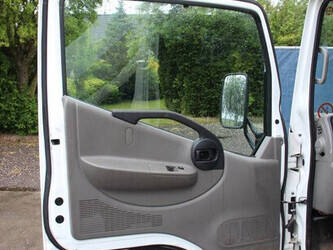 2013-nissan-cabstar-1411511-45193722