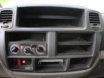 2013-nissan-cabstar-1411511-45193728