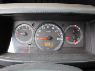 2013-nissan-cabstar-1411511-45193729