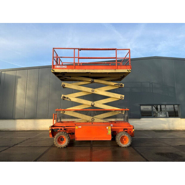 2010 هولاند ليفت Monostar Q135EL24-45193829