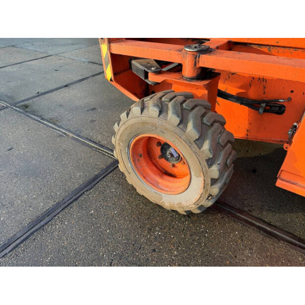 2010 هولاند ليفت Monostar Q135EL24-45193833