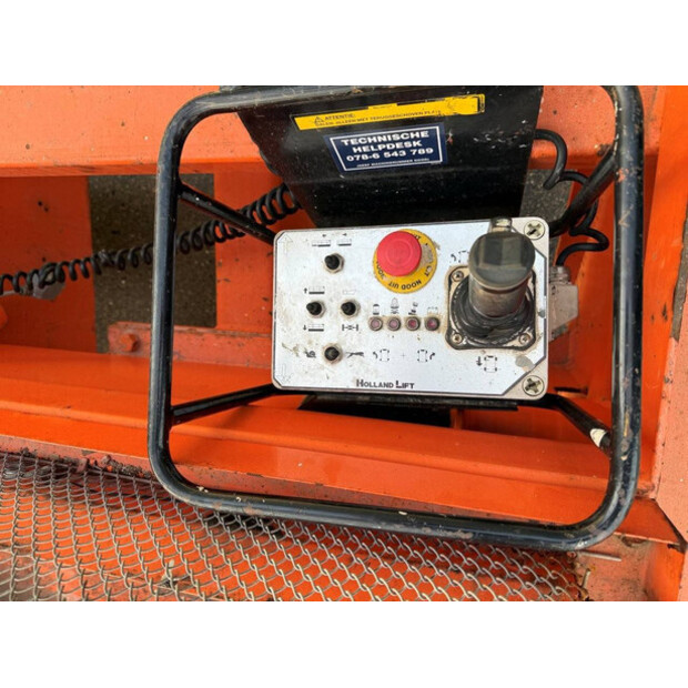 2010 هولاند ليفت Monostar Q135EL24-45193837