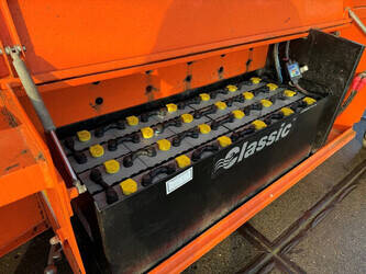 2010-holland-lift-monostar-q135el24-45193844