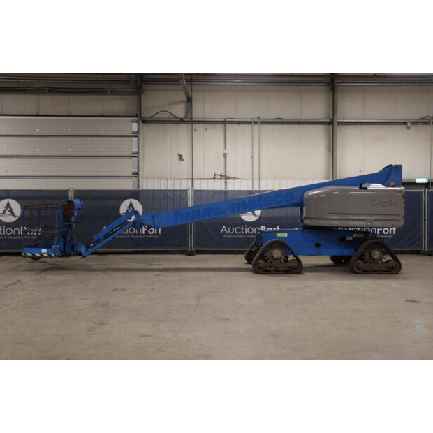 2014 جيني S-45-45193903