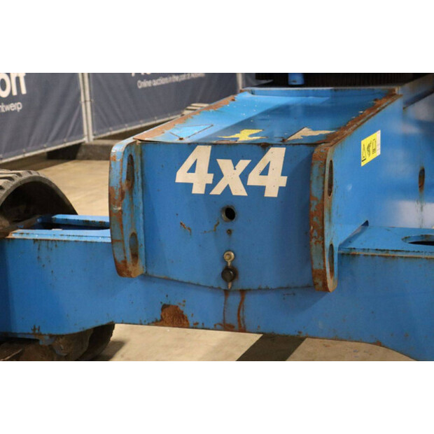 2014 جيني S-45-45193923