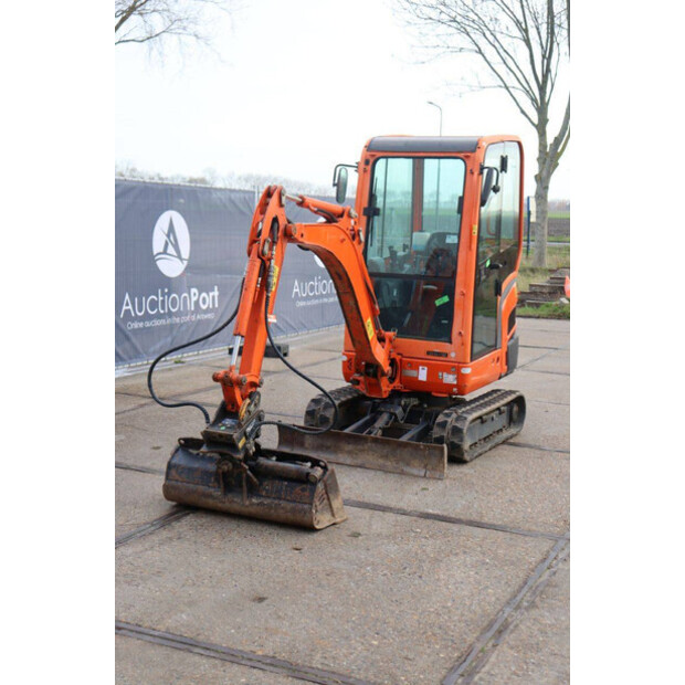 2019 كوبوتا KX016-4-45194030