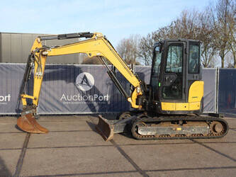 صورة ل معدات البناء 2018 يانمار VIO50-6B