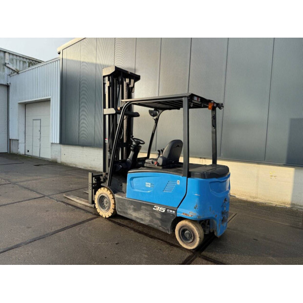 2021 Doosan B35X-7-45194105